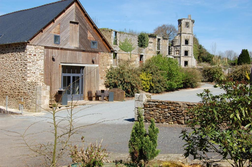 Maison D'Hotes & Gites Domaine De La Garaye Dinan Exterior photo